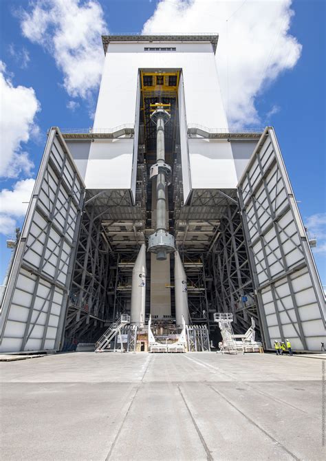 Esa Ariane 6 Mobile Gantry With Booster And Core Stage Mockups