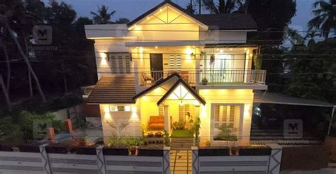 Built In Just 6 Cents This Kayamkulam House Charms With Spacious