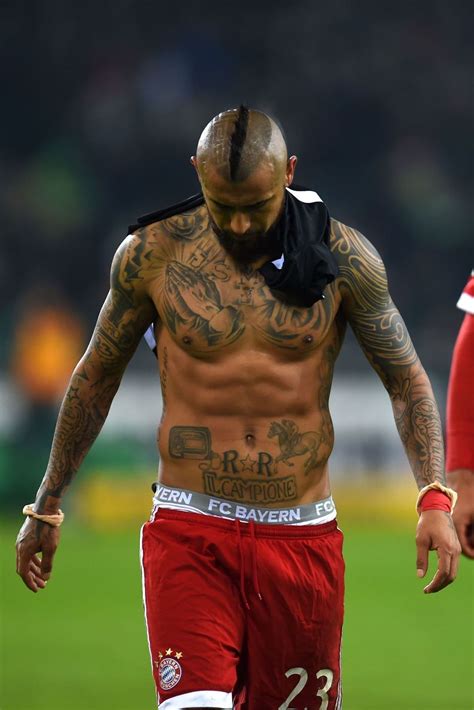 Arturo vidal has warned bayern munich his barcelona team are the best team in the world ahead of barcelona midfielder arturo vidal plans to leave the spanish champions in december or at the end. Giulia-Lena Fortuna: Arturo Vidal oben ohne