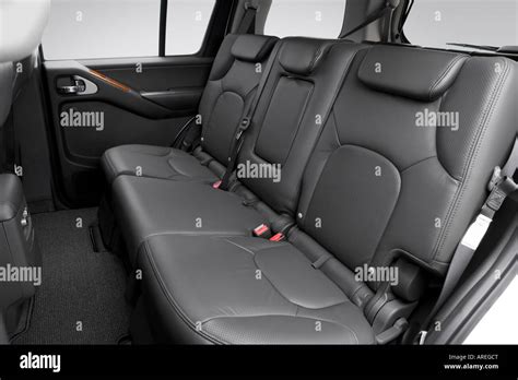 2006 Nissan Pathfinder Le In Silver Rear Seats Stock Photo Alamy