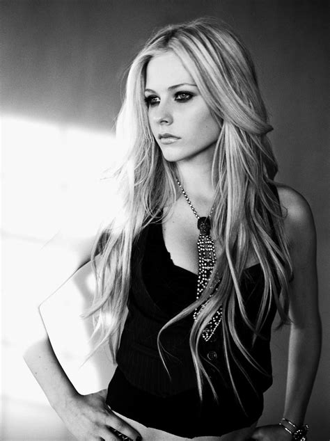 Pin By Savannah On Avril Lavigne Avril Lavigne Pictures Avril Lavigne Photos Avril Lavigne