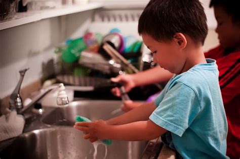 10 Chores For Preschoolers A Printable Chore Chart Honey Lime