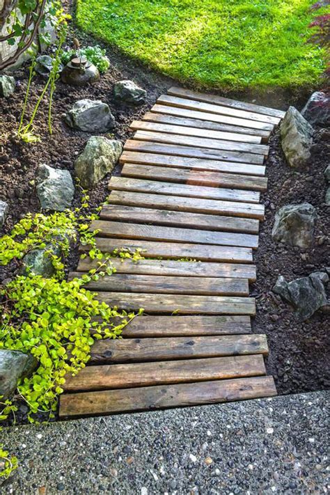 25 Best Garden Path And Walkway Ideas And Designs For 2021 Razberem