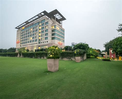 Crowne Plaza Hotel Gurgaon 39 ̶7̶1̶ Prices And Reviews Gurugram
