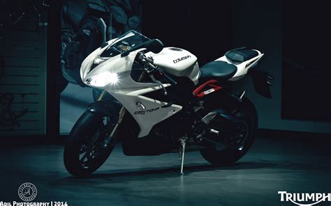 Triumph Daytona Wallpaper Wallpapersafari