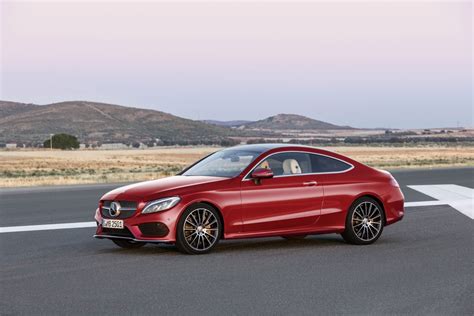 Buy C300 Coupe How Car Specs