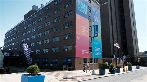 Lgbtq Club Proposes A Compromise To Yeshiva University The New