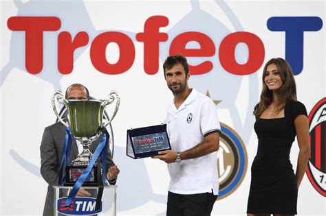 La juventus è campione d'italia. Per il Trofeo Tim 2012 si sfidano Inter, Juventus e Milan