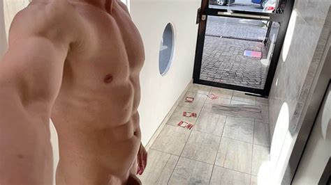 Sexy Fitness Trainer Walks Naked To The Street And Masturbates On Public Elevator Very Risky