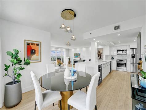 Two-bedroom, fully renovated seasonal Fort Lauderdale condo rental