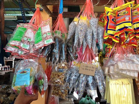 Belacan tanjung dawai adalah produk yang memperkenalkan perkampungan nelayan ini. Jalan-Jalan di Tanjung Dawai