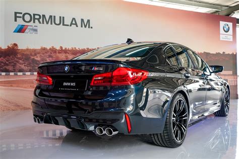 Real advice for bmw m5 car buyers including reviews, news, price, specifications, galleries and videos. Bavarian Supersaloon. All new BMW M5 officially launched ...