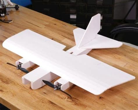 Flite Test Super Bee Maker Foam Electric Airplane Kit 635mm