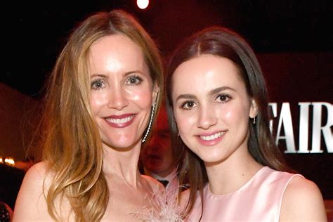 Who Is Maude Apatow S Mom Leslie Mann The Us Sun