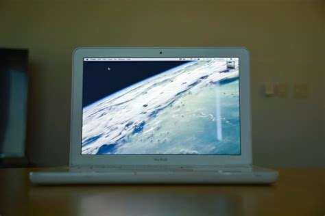 How The White Macbook Defined A Generation Digital Trends