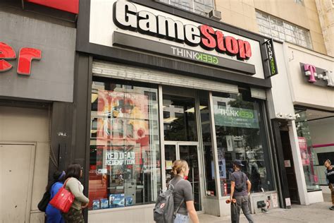 Gamestop Closes California Stores Despite Earlier Defiance