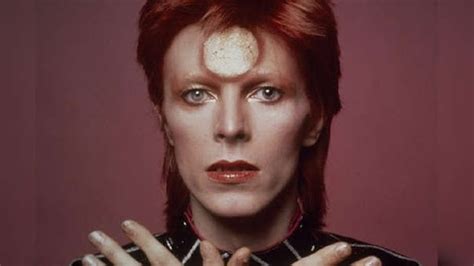Anisocoria El Origen De La Mítica Mirada De David Bowie Poresto
