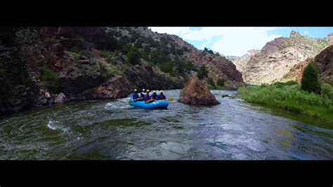 Arkansas River Rafting Trips The Best Whitewater Rafting In Colorado