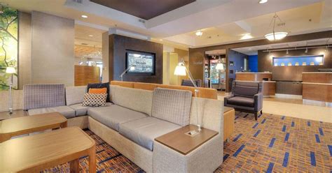 Courtyard By Marriott Raleigh Crabtree Valley Ab 137 € Hotels In