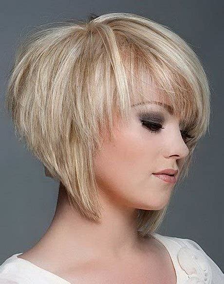 Inverted bob with bangs and layers. Short layered haircuts with bangs 2016