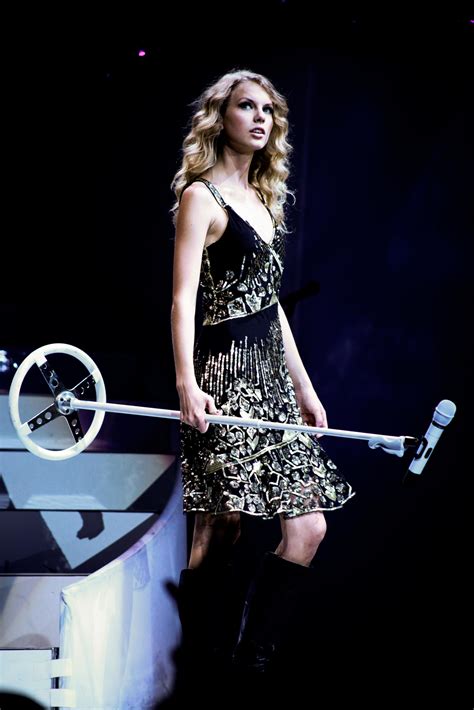 New Fearless Tour Promo Pictures Taylor Swift Photo 17130681 Fanpop