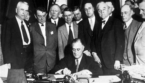 Franklin Delano Roosevelt The Roosevelts And The New Deal