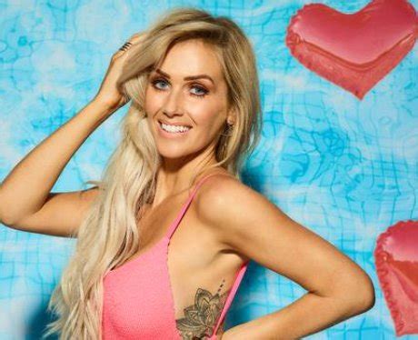 Laura Anderson Love Island Real Age