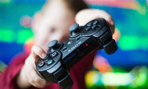 Advantages of playing video games. Rise of the silver gamers: you don't have to be young to ...