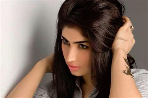 Pakistani Model Qandeel Baloch Murdered In Honor Killing