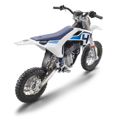 Husky Goes Electric Here Comes The 2020 Husqvarna Ee 5 Asphalt And Rubber