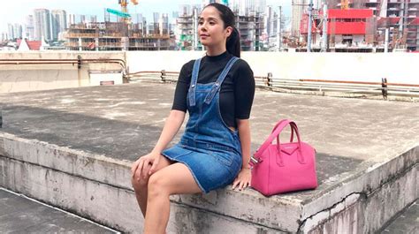 Being a former gma 7 talent under gma artist center. Celeb OOTDs That Would Actually Work For Your Daily Commute | Cosmo.ph