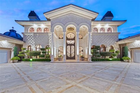 This 16m Impressive Las Vegas Mansion With Highest Level Of Quality