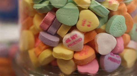 Experts Predict This Will Be The Most Popular Valentines Day Candy For 2022
