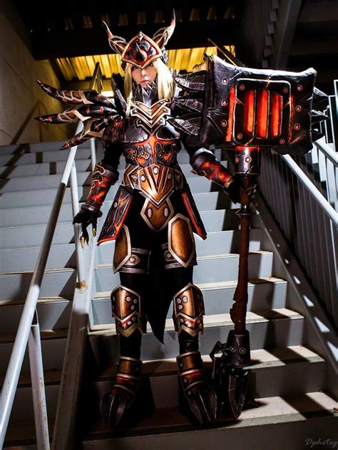 Amazing Tier 13 Warrior Armor Cosplay Looks To Be Straight From World