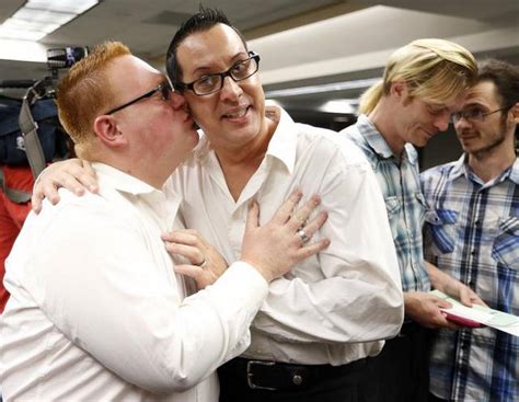 Photo Gallery Gay Marriage Begins In Broward Keys As Statewide Ban Is Lifted Tues Jan 6