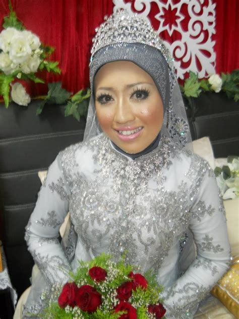 Taman universiti merupakan sebuah taman perumahan yang terletak di skudai, iskandar puteri, johor, malaysia. MAHLIGAI IMPIAN SINAR: wedding nisa &erwan