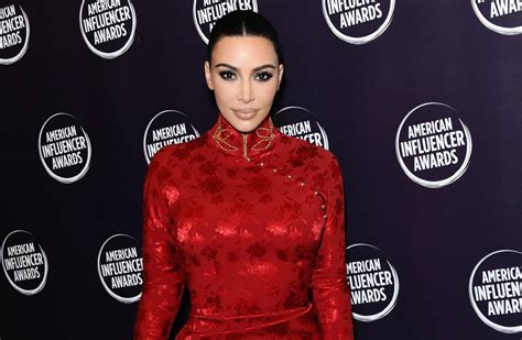 kim kardashian strips to kimono for sultry snaps after kanye west left her embarrassed flipboard