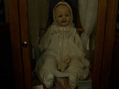 Meet Mandy One Of The World´s Most Haunted Dolls Ghosthunt Uk