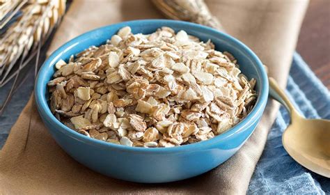 Avena con manzana verde para el colesterol. 8 alimentos que te ayudarán a bajar el colesterol malo