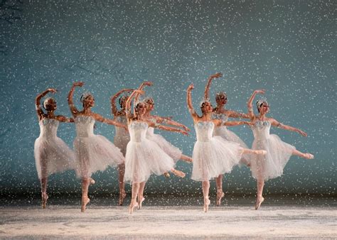 San Francisco Ballet Returns To The War Memorial Opera House With