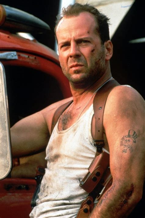 Die hard 3 with a vengeance. Die Hard ***** (1988, Bruce Willis, Alan Rickman, Bonnie Bedelia, Alexander Godunov, Reginald ...