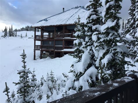Ski Lodge Mountain Lodge Purcell Backcountry British Columbia