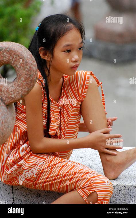 Chicas vietnamitas fotografías e imágenes de alta resolución Alamy