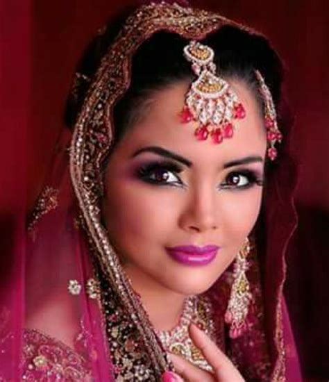 Pin By Mariángeles Ma On Belleza Femenina Middle Eastern Makeup