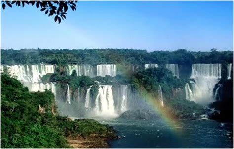 Chutes De Khone Falls Laos Let It Fall Nature Takes A Plunge