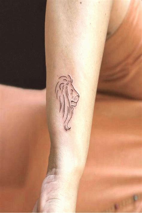 35 Ideas Tattoo Lion Small Small Lion Tattoo For Women Small Lion