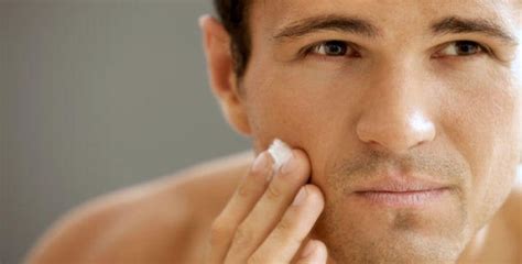 How To Get Rid Of The Dreaded Shaving Rash Fast