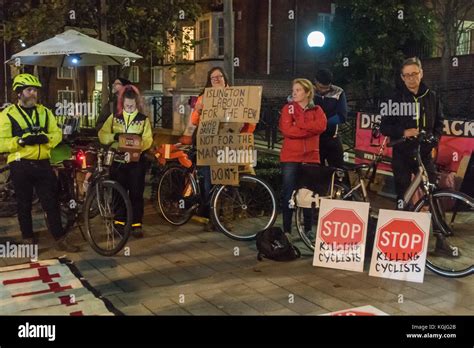 London Uk 8th November 2017 People And Posters At The Stop Killing
