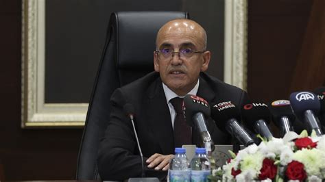 Yeni Hazine ve Maliye Bakanı Mehmet Şimşek görevi Nureddin Nebati den