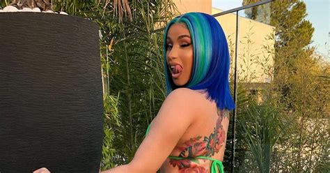 Cardi B Joins X Rated Website Only Fans And Asks Fans What Theyd Like